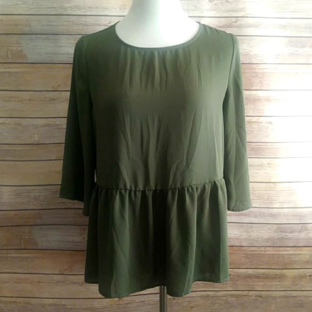 🎈Ssle🎈Olive Green Peplum Top